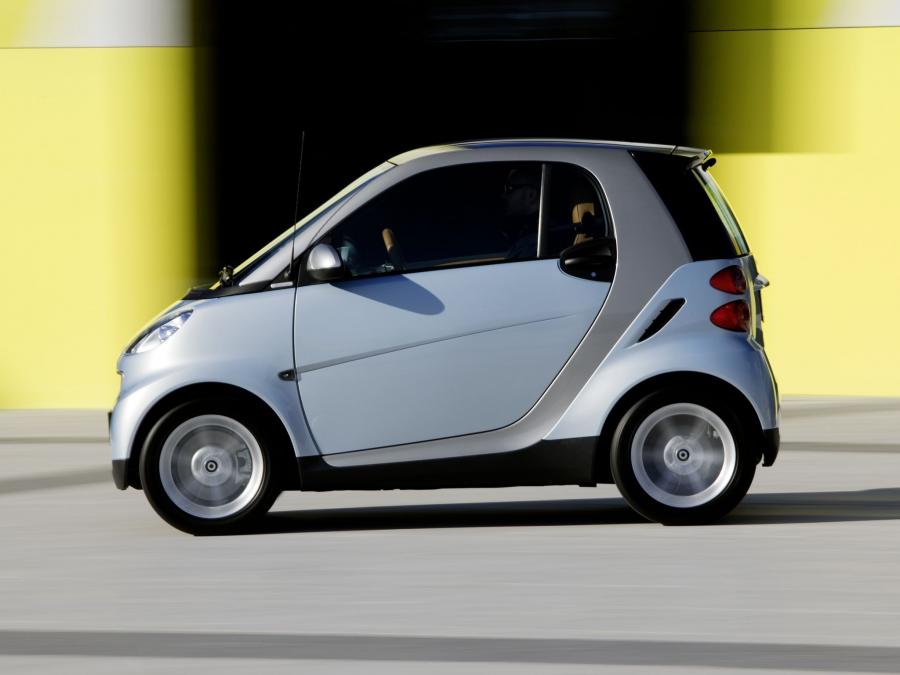  Smart ForTwo Edition Limited One Coupe (ForTwo) 2007 года  (фото 8 из 11)